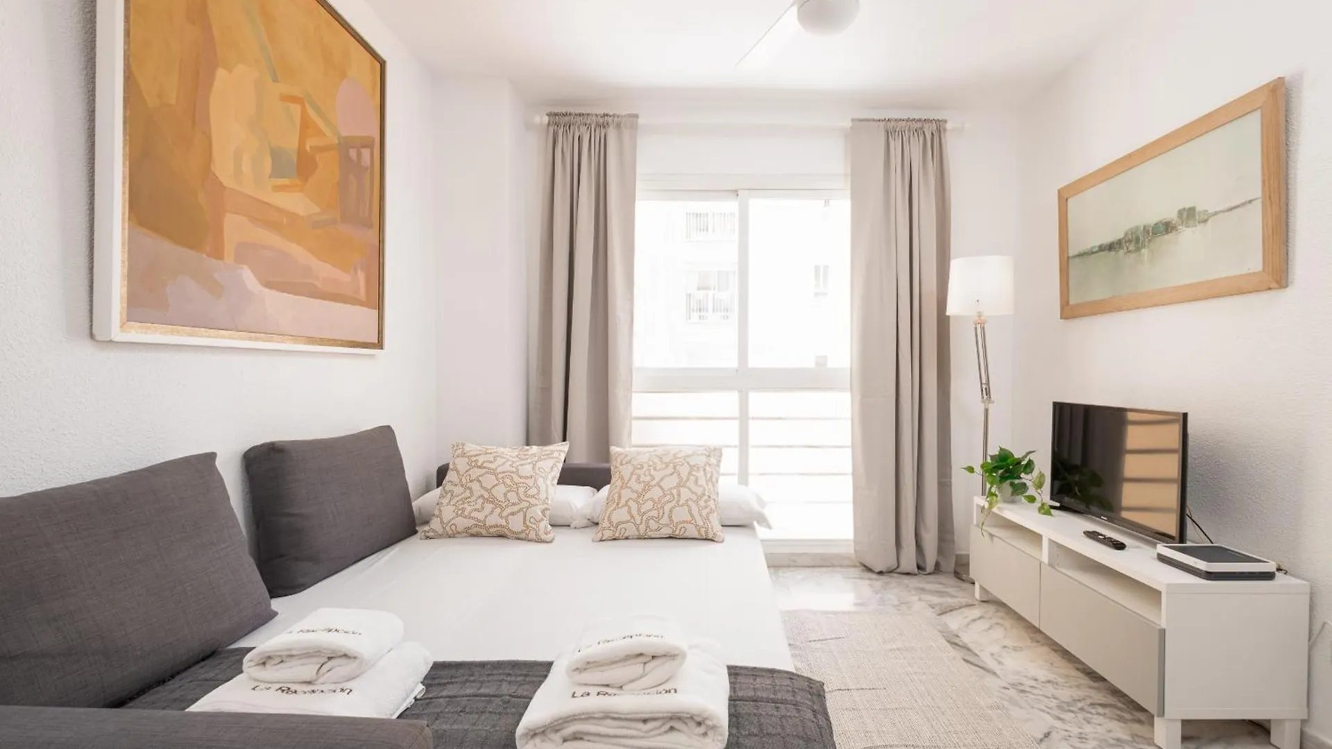 C18 Lovely Apartment In Malagueta Beach Μάλαγα 0*,  Ισπανία