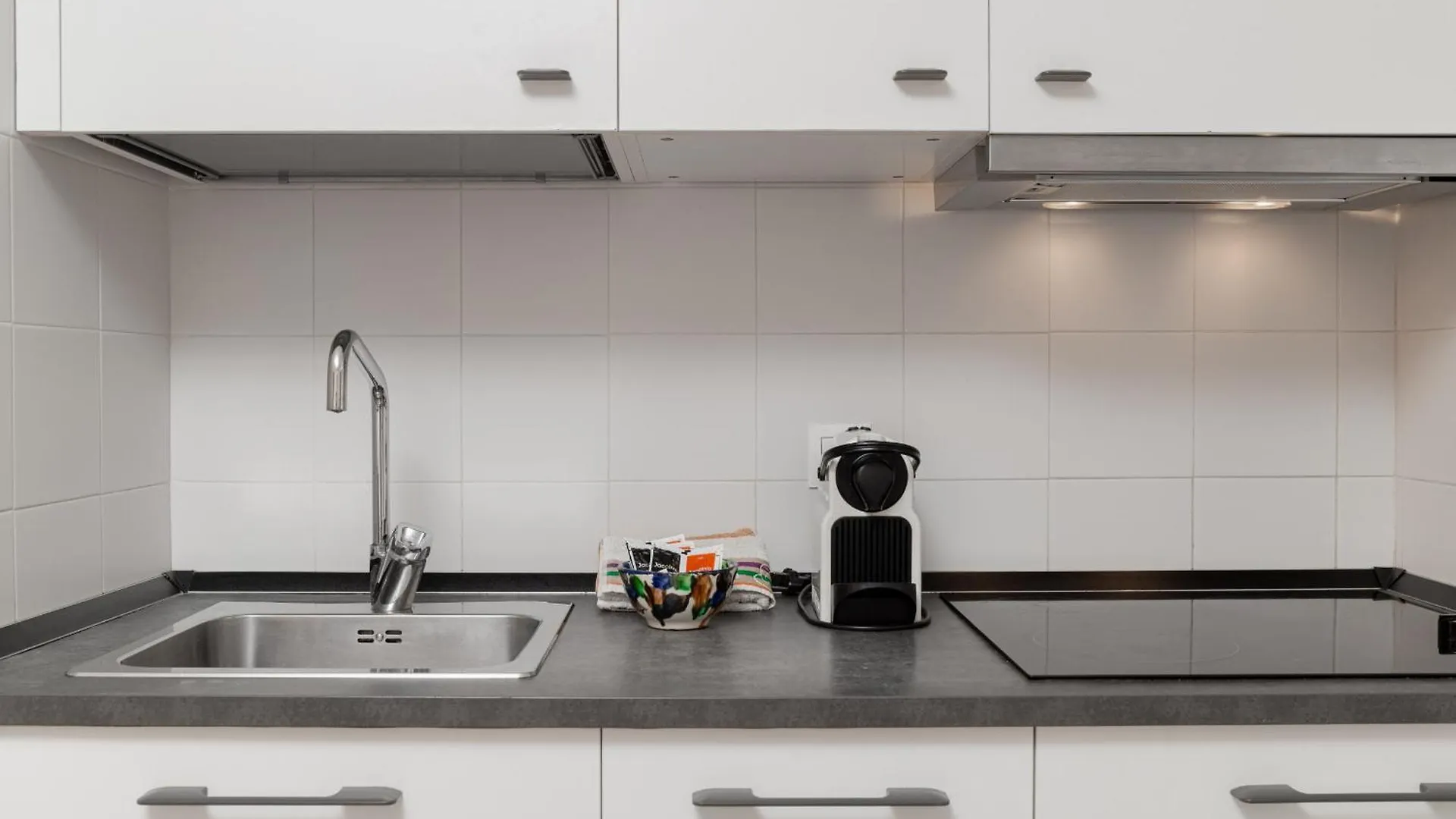 C18 Lovely Apartment In Malagueta Beach Μάλαγα